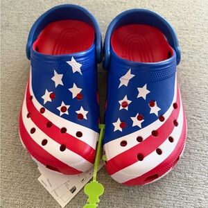 New Crocs Classic Patriotic USA American Flag Clog Kids Size J4
